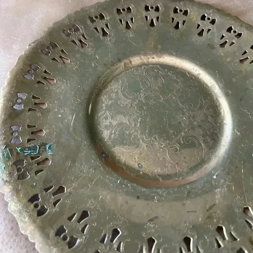 Vintage Brass Plate Decor With Beautiful Engravings Around 9” Around